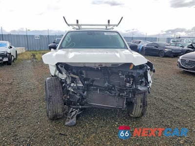 Piąte zdjęcie samochodu w środku: 2024 NISS FRONTIER VIN:1N6ED1CL7RN660233 - miniatura