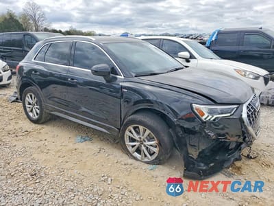 Czwarte zdjęcie samochodu z boku: 2024 AUDI Q3 PREMIUM S LINE 45 VIN:WA1DECF3XR1167764 - miniatura