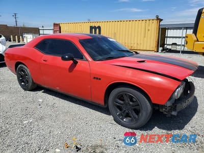 Czwarte zdjęcie samochodu z boku: 2014 DODGE CHALLENGER SXT VIN:2C3CDYAG2EH214992 - miniatura