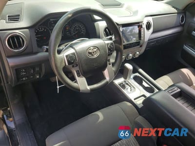 Zdjęcie 8 z 12 samochodu: 2021 TOYOTA TUNDRA CREWMAX SR5 VIN:5TFEY5F16MX281553 - miniatura