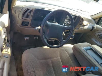 Zdjęcie 8 z 12 samochodu: 1996 GMC SIERRA C1500 VIN:2GTEC19W7T1539427 - miniatura