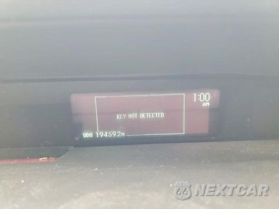 Zdjęcie 9 z 12 samochodu: 2014 TOYOTA PRIUS FOUR VIN:JTDKN3DU8E1754483 - miniatura