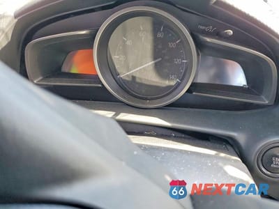Zdjęcie 9 z 12 samochodu: 2018 MAZDA CX-3 TOURING VIN:JM1DKDC75J0313915 - miniatura
