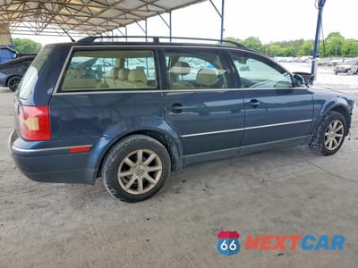Trzecie zdjęcie samochodu z tyłu: 2004 VOLKSWAGEN PASSAT GLS VIN:WVWVD63B04E265679 - miniatura