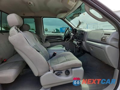 Piąte zdjęcie samochodu w środku: 2006 FORD F350 SUPER DUTY UTILITY / SERVICE TRUCK VIN:1FDSX35566EB93482 - miniatura