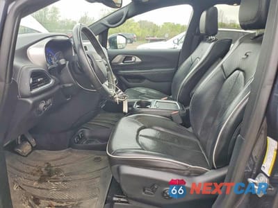 Zdjęcie 7 z 13 samochodu: 2019 CHRYSLER PACIFICA LIMITED VIN:2C4RC1GG8KR597611 - miniatura
