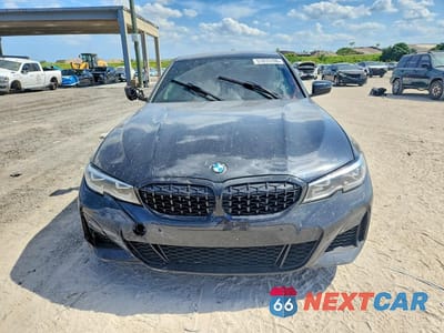 Piąte zdjęcie samochodu w środku: 2021 BMW M340I VIN:WBA5U7C05MFK99886 - miniatura