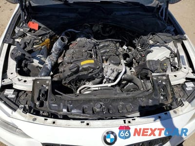 Zdjęcie 11 z 12 samochodu: 2015 BMW M4 VIN:WBS3R9C5XFK335531 - miniatura