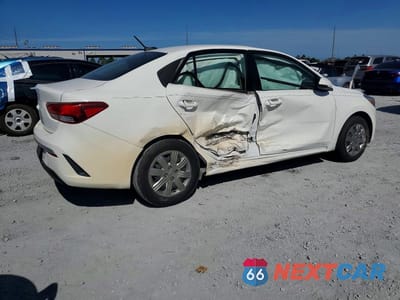 Trzecie zdjęcie samochodu z tyłu: 2023 KIA RIO S VIN:3KPA24AD0PE603099 - miniatura