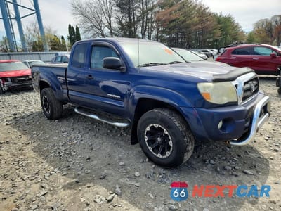 Czwarte zdjęcie samochodu z boku: 2006 TOYOTA TACOMA ACCESS CAB VIN:5TEUU42N16Z205812 - miniatura