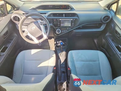 Zdjęcie 8 z 12 samochodu: 2015 TOYOTA PRIUS C ONE VIN:JTDKDTB34F1580457 - miniatura