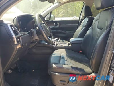 Zdjęcie 7 z 14 samochodu: 2021 KIA SORENTO S VIN:5XYRL4LC5MG051778 - miniatura