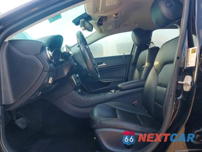 Zdjęcie 7 z 13 samochodu: 2015 MERCEDES-BENZ GLA 250 4MATIC VIN:WDCTG4GB4FJ178353 - miniatura