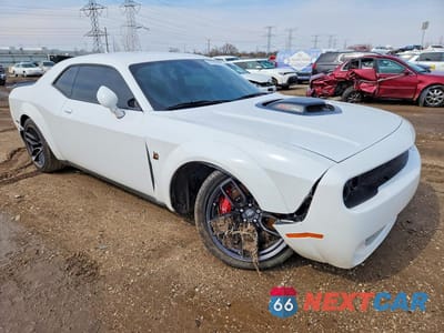 Czwarte zdjęcie samochodu z boku: 2021 DODGE CHALLENGER R VIN:2C3CDZFJ5MH582883 - miniatura