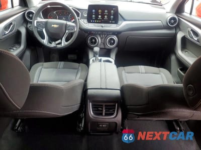 Zdjęcie 8 z 12 samochodu: 2026 CHEVROLET BLAZER 2LT VIN:3GNKBCR42TS145006 - miniatura