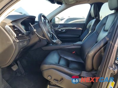 Zdjęcie 7 z 13 samochodu: 2018 VOLVO XC90 T6 VIN:YV4A22PK8J1391165 - miniatura