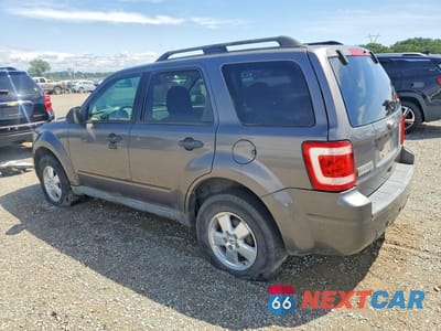 Drugie zdjęcie samochodu z przodu: 2010 FORD ESCAPE XLT VIN:1FMCU0D73AKA29955 - miniatura