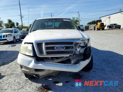 Piąte zdjęcie samochodu w środku: 2005 FORD F150 SUPERCREW VIN:1FTPW14555KB66180 - miniatura