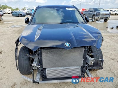 Piąte zdjęcie samochodu w środku: 2026 BMW X1 XDRIVE28I VIN:WBX73EF05T5415142 - miniatura