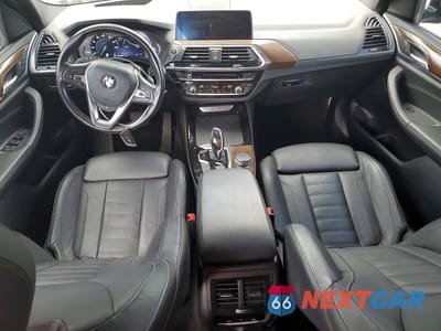 Zdjęcie 8 z 13 samochodu: 2019 BMW X3 XDRIVE30I VIN:5UXTR9C55KLE21309 - miniatura
