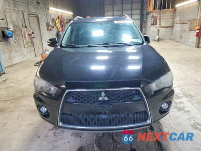 Piąte zdjęcie samochodu w środku: 2010 MITSUBISHI OUTLANDER SE VIN:JA4AT3AW3AZ004597 - miniatura