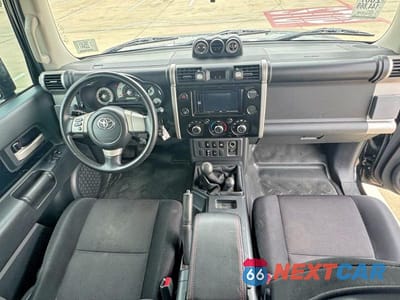 Zdjęcie 9 z 10 samochodu: 2007 TOYOTA FJ CRUISER BASE VIN:JTEBU11F770018393 - miniatura