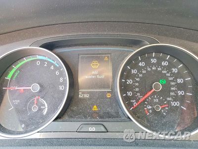 Zdjęcie 9 z 12 samochodu: 2016 VOLKSWAGEN E-GOLF SEL PREMIUM VIN:WVWPP7AU9GW903596 - miniatura