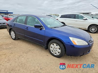 Czwarte zdjęcie samochodu z boku: 2004 HONDA ACCORD LX VIN:1HGCM56354A032167 - miniatura