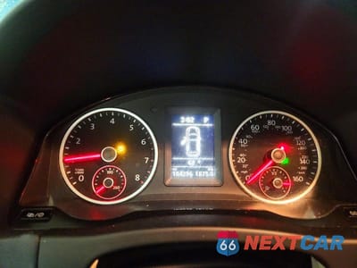 Zdjęcie 9 z 13 samochodu: 2017 VOLKSWAGEN TIGUAN WOLFSBURG VIN:WVGRV7AX8HK025608 - miniatura