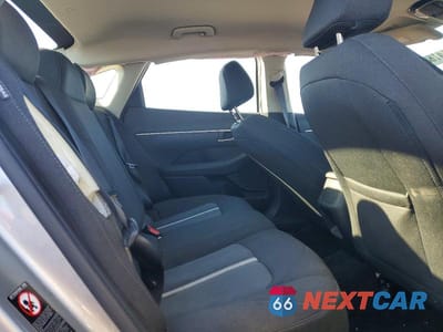 Zdjęcie 10 z 12 samochodu: 2021 HYUNDAI SONATA SE VIN:5NPEG4JA4MH100269 - miniatura