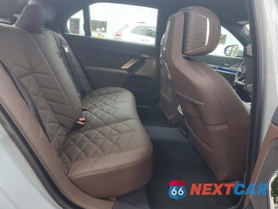Zdjęcie 10 z 12 samochodu: 2026 BMW 740 XI VIN:WBA33EH06TCW36220 - miniatura