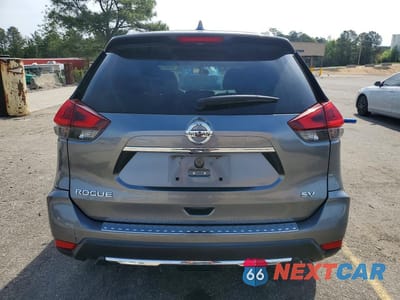 Zdjęcie 6 z 13 samochodu: 2018 NISSAN ROGUE SV VIN:KNMAT2MT0JP502740 - miniatura