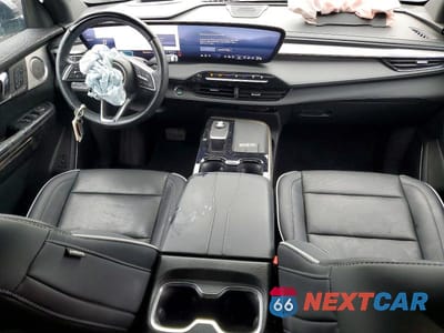 Zdjęcie 8 z 13 samochodu: 2025 BUICK ENCLAVE AVENIR VIN:5GAEVCRS0SJ138987 - miniatura