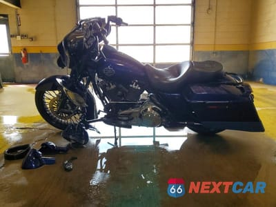 Trzecie zdjęcie samochodu z tyłu: 2007 HARLEY DAVIDSON FLHX VIN:1HD1KB41X7Y710370 - miniatura