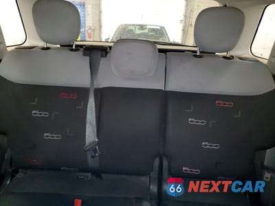 Zdjęcie 10 z 13 samochodu: 2015 FIAT 500L POP VIN:ZFBCFAAH6FZ033372 - miniatura