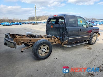 Trzecie zdjęcie samochodu z tyłu: 2007 CHEVROLET SILVERADO K1500 CLASSIC VIN:2GCEK19Z371103953 - miniatura