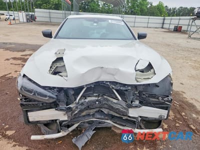 Piąte zdjęcie samochodu w środku: 2022 BMW 430XI VIN:WBA73AP07NCJ80551 - miniatura