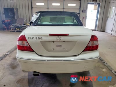 Zdjęcie 6 z 12 samochodu: 2007 MERCEDES-BENZ CLK 350 VIN:WDBTK56F97T081619 - miniatura
