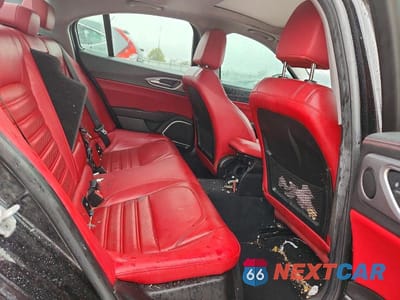 Zdjęcie 10 z 11 samochodu: 2019 ALFA ROMEO GIULIA TI VIN:ZARFANBN0K7608212 - miniatura