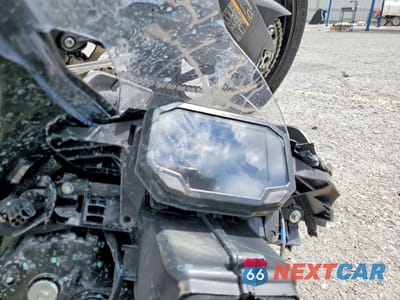 Zdjęcie 7 z 9 samochodu: 2026 KAWASAKI ZX636 K VIN:JKBZXJK11TA014623 - miniatura