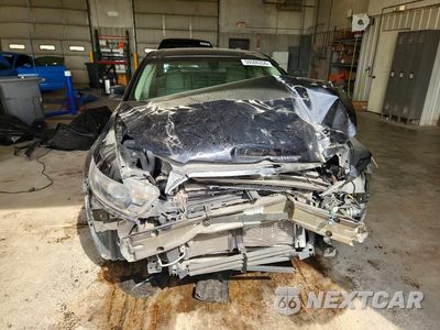 Piąte zdjęcie samochodu w środku: 2016 FORD TAURUS SE VIN:1FAHP2D82GG100800 - miniatura