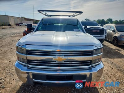 Piąte zdjęcie samochodu w środku: 2015 CHEVROLET SILVERADO C2500 HEAVY DUTY VIN:1GB2CUEG9FZ521109 - miniatura
