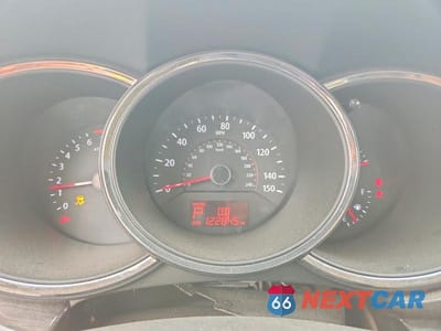 Zdjęcie 9 z 13 samochodu: 2012 KIA SORENTO LX VIN:5XYKT4A64CG210240 - miniatura