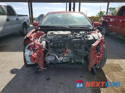 Piąte zdjęcie samochodu w środku: 2025 TOYOTA CAMRY SE VIN:4T1DAACK1SU202810 - miniatura