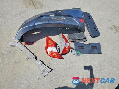 Zdjęcie 12 z 12 samochodu: 2012 HYUNDAI ACCENT SE VIN:KMHCU5AEXCU041267 - miniatura