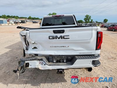 Zdjęcie 6 z 12 samochodu: 2024 GMC SIERRA K2500 DENALI ULTIMATE VIN:1GT49XEY0RF289048 - miniatura