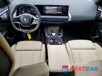 Zdjęcie 8 z 12 samochodu: 2025 BMW X3 30 XDRIVE VIN:5UX53GP09S9Y53957 - miniatura