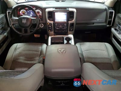 Zdjęcie 8 z 12 samochodu: 2017 RAM 1500 SLT VIN:1C6RR7LM5HS880897 - miniatura