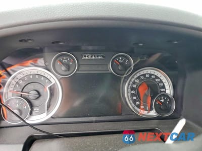 Zdjęcie 9 z 12 samochodu: 2013 RAM 1500 SLT VIN:1C6RR6LT4DS627131 - miniatura