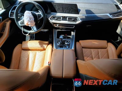 Zdjęcie 8 z 14 samochodu: 2023 BMW X5 XDRIVE45E VIN:5UXTA6C04P9N60911 - miniatura
